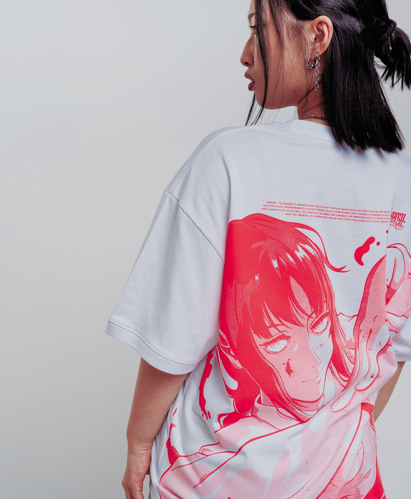 Polera Oversize Anime Chainsaw Man Makima 