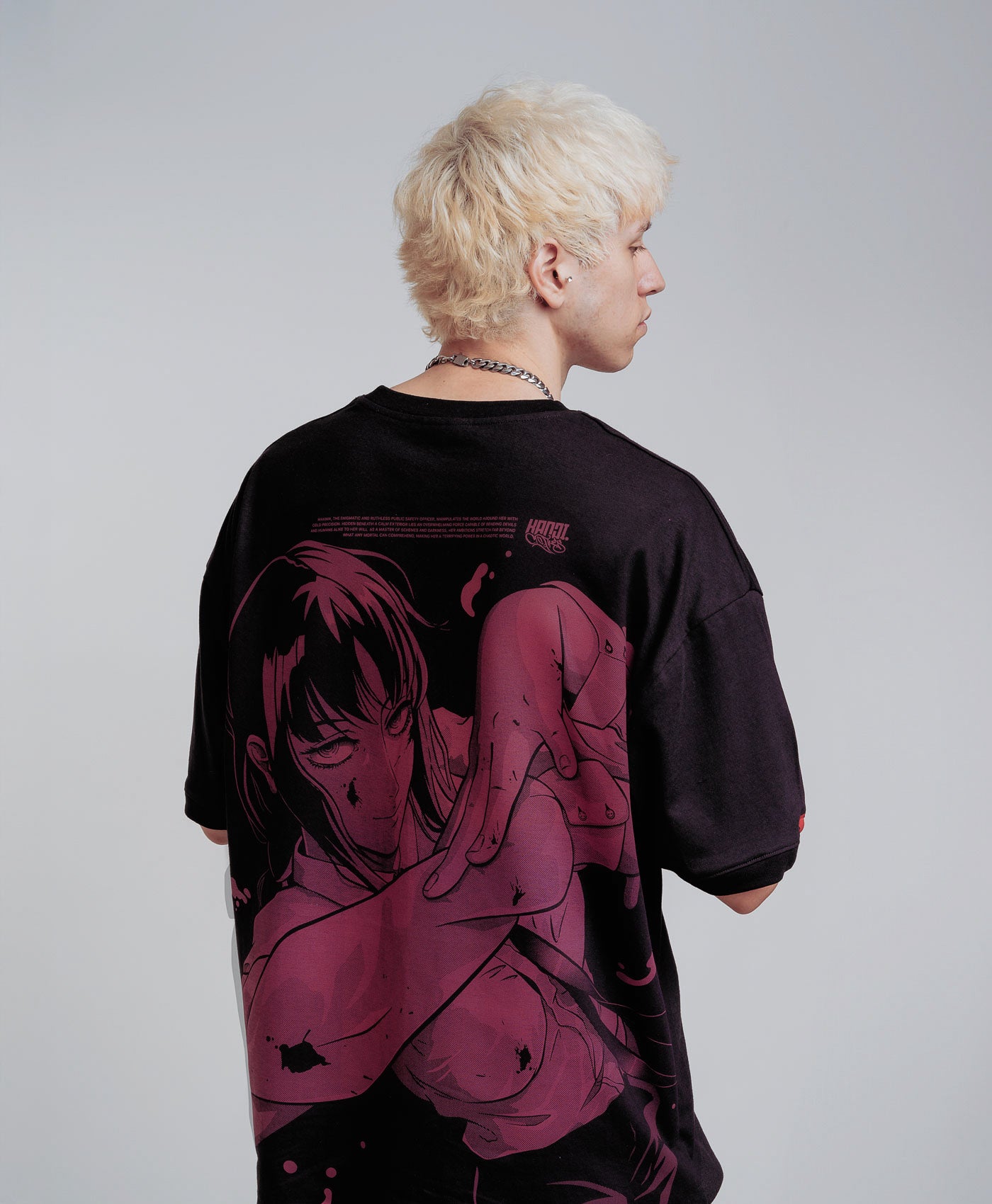 Polera Oversize Anime Chainsaw Man Makima 